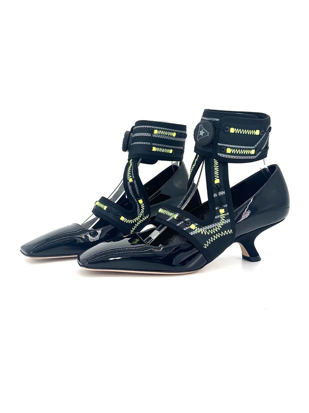 Christian Dior x Roger Vivier Black Patent Leather 62-22 Maryjane Pumps 38